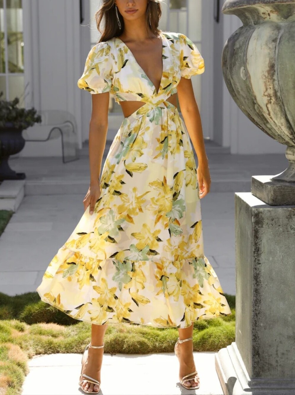 Hello Molly Feelin Florals Midi Dress Yellow Floral Cutout Maxi Dress Womens 4